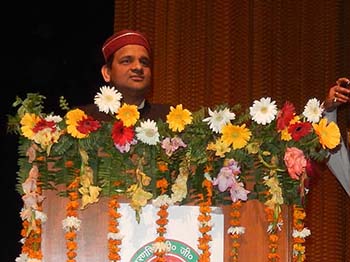 गर्जना के दृश्य